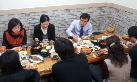 청주시, 최일선 근무 사회복지사와 감성데이트의 날 운영
