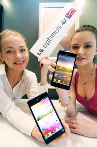 LG&#039;S QUAD-CORE SMARTPHONE MAKES DEBUT AT 2012 MWC