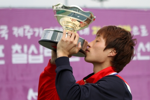 KDB산업은행 테니스부, 남현우 선수 한국테니스선수권 대회 남자단식부문 우승