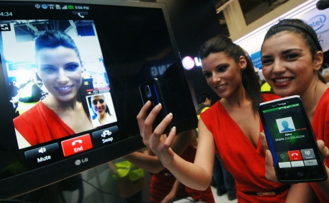 LG DEMONSTRATED WORLD’S FIRST VOICE-TO-VIDEO CONVERSION OVER LTE NETWORK AT MWC 2012