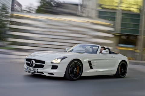 메르세데스-벤츠 The new SLS AMG Roadster