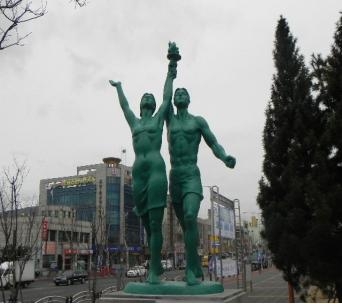 대전시설관리공단, 한밭종합운동장내 올림픽 기념동상 3개 보수작업 완료