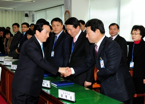 동구청 찾은 강운태 광주시장
