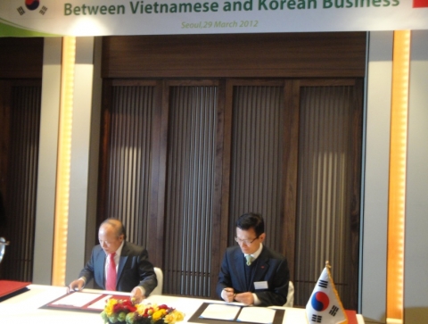 한국석유공사는 2012년 3월 29일 서울 신라호텔에서 베트남 국영석유회사인 PetroVietnam과 베트남 총리(Nguyen, Tan Dung 응우웬, 탄 중)가 임석한 가운데 