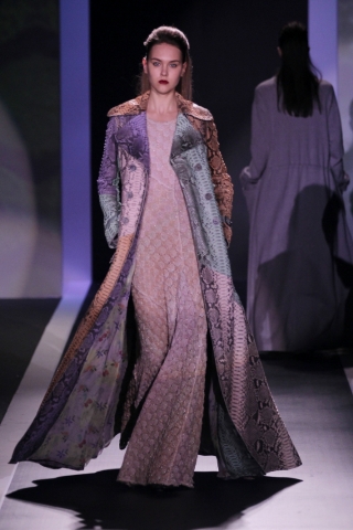 2011년 아우디 패션 페스티벌(Audi Fashion Festival)의 미소니(Missoni) 패션쇼 이미지