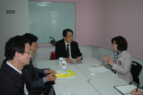 김태석 여성가족부 차관, 가정폭력피해자 보호시설 현장방문