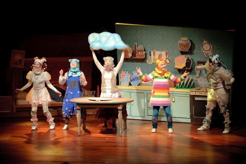 구름빵 영어뮤지컬 &lt;Cloud Bread in PlayGround&gt; 공연모습 1