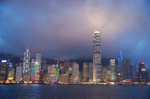 여행박사는 고객과 직원 480명을 대상으로 &#039;이번 여름 휴가 때 가장 떠나고 싶은 해외여행지는 어디?&#039;라는 설문조사 실시한 결과, 홍콩이 1위로 선정됐다.