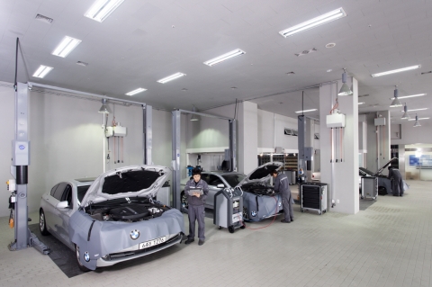 BMW 천안 전시장 및 서비스 통합 센터(내부)