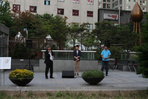 매달 넷째 주 토요일, 동작구와 (주)이츠스토리가 기분 좋은 변화의 바람을 일으킨다. 이 희망의 이름은 ‘스토리텔링콘서트’로 다섯 가지의 테마를 가지고 진행되는 아주 특별한 공연이