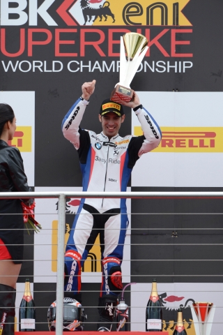 BMW 그룹의 모터 사이클 부문인 BMW 모토라드는 지난 13일 영국 도닝턴에서 열린 ‘2012 슈퍼 바이크 월드 챔피언십(2012 World Superbike Championship)’에서 자사의 ‘S 1000 RR’ 바이크로 첫 우승을 차지했다고 밝혔다.