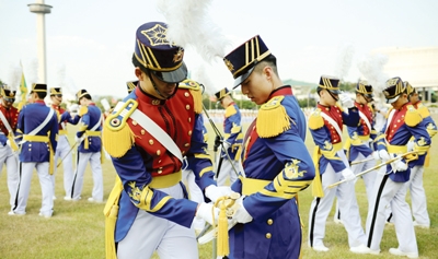 육군사관학교, 오는 25일부터 2013년도 신입생 모집