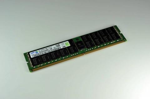 Samsung Electronics DDR4 RDIMM