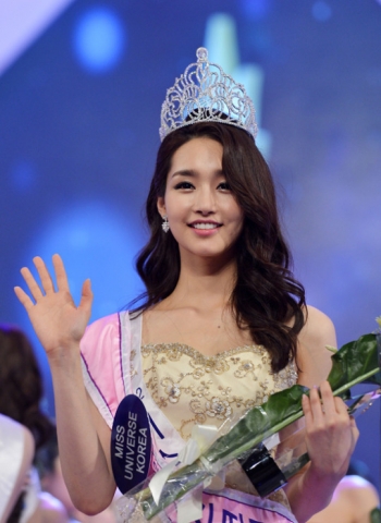 김유미(22·건국대 예술학부 영화전공) 학생이 '2012 미스코리아 선발대회'에서 ‘진’(眞)의 영예를 차지했다.
