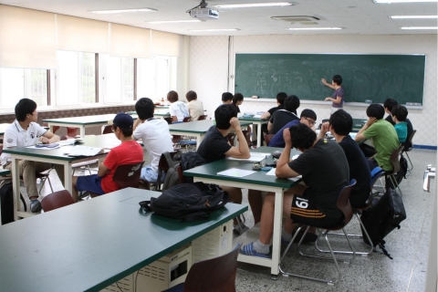 군산대, &#039;방학 중 눈높이 집중교육&#039; 효과 좋아 학생들 호평