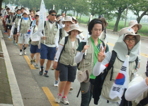 학생들과 국토장정을 3시간여동안 함께 한 동명대학교 설동근 총장 5