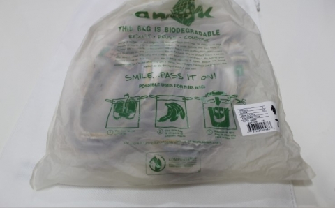 사눅의 Eco bag (Corn based bag), 친환경소제인 옥수수 전분으로 만든 제품포장팩