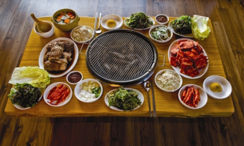 강원도 여행 맛집 필수 코스, 홍천원조 화로구이 비발디파크점