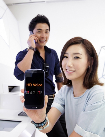 SK텔레콤(대표이사 사장 하성민, www.sktelecom.com)은 LTE 망을 이용한 차세대 고품질 음성통화인 ‘HD Voice’ 서비스를 8월 8일 세계 최초로 시작한다.