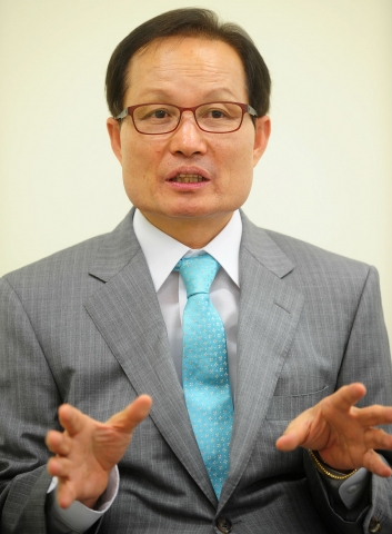 건국대 제19대 송희영 총장