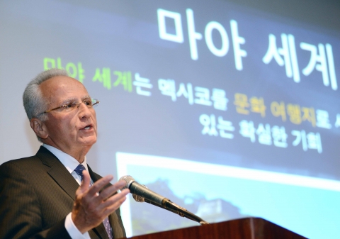 로돌포 로페즈 네그레테 코펠(Rodolfo López Negrete Coppel) 멕시코 관광청장은 멕스데이에서 멕시코 및 멕시코 관광산업을 소개하였다.