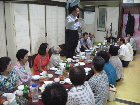 청주시는 8월 13일 제67주년 광복절을 맞아 국가와 겨레를 위해 헌신한 독립유공자 후손인 광복회원 45여명과 오찬을 함께하며 격려했다.