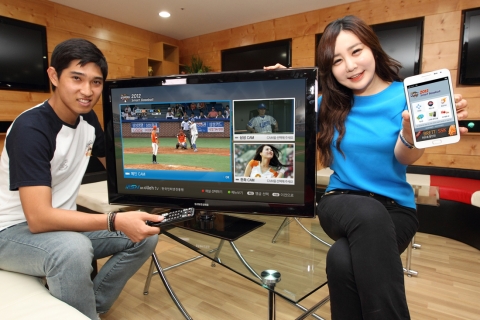 KT는 olleh tv에서 IB미디어넷과 공동으로 시청자가 응원하는 팀의 화면이나 해설을 직접 선택하여 시청하는 ‘2012 프로야구 편파중계 및 멀티앵글’ 서비스를 시작한다.
