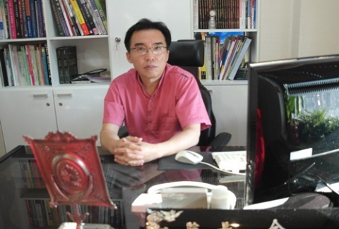 성형외과 김현 원장