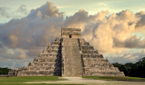 멕시코 치첸이트사 (Chichen Itza)