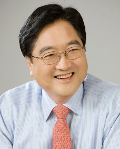 건국대학교 생명환경과학대학 환경과학과는 26일(수) 오전 11시부터 우원식 민주통합당 19대 국회의원을 초청해 ‘탈핵에너지전환 사회를 위한 비전과 과제’ 특강을 개최한다.