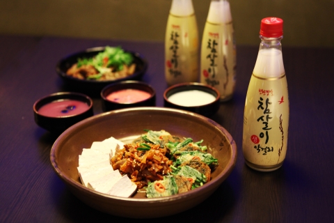 인터컨티넨탈 서울 코엑스 로비 라운지의 대표 프로모션, 원더 아워에서 막걸리 데이인 10월 25일과 11월 한달 동안 햅쌀 막걸리를 이용한 막걸리 누보 프로모션을 진행한다.
