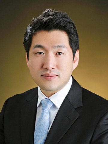 건국대학교는 의학전문대학원 의학과 줄기세포교실 한동욱 교수