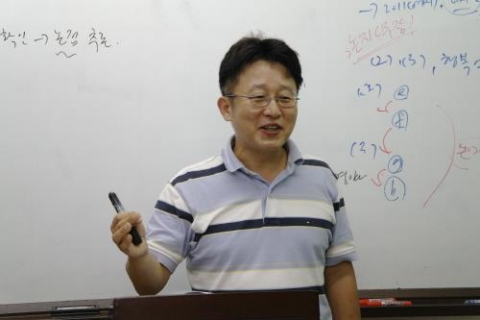 신우성논술학원 이태희 대표강사.