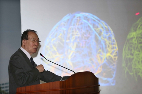 조장희 박사의 지난 11월 7일 동명대 초청 특별강연 장면