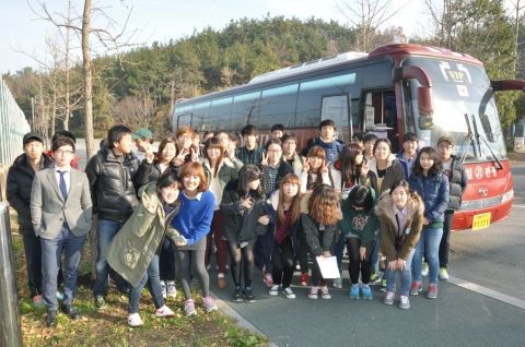 군산대학교는 미래원, 총장인증우수인재양성반 등 우수학생 45명을 대상으로 22일(목)부터 23일(금)까지 이틀간 목포 신안 비치호텔에서 취업스피치 커뮤니케이션 캠프를 연다.