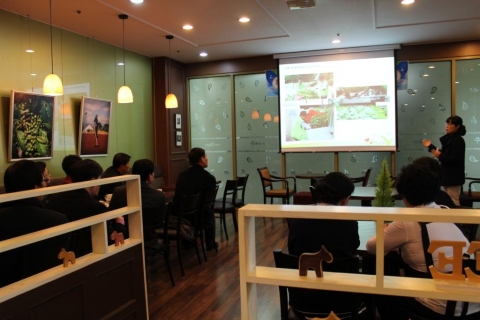 대구북구시니어클럽은 2011년에 이어 2012년에도 노인일자리사업 현장방문 행사를 실시했다.