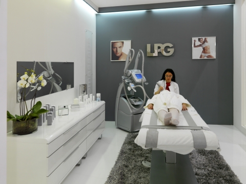 LPG마사지 시술장면