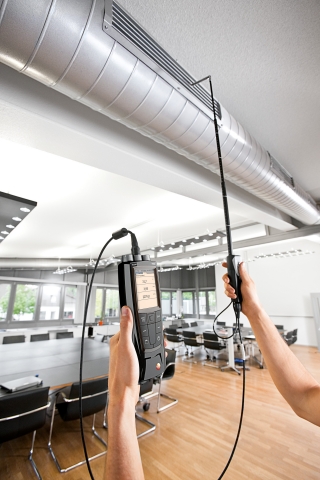 쾌적한 실내 환경과 에너지 절약을 동시에 만족시킬 수 있는 다기능 측정기 testo 480.