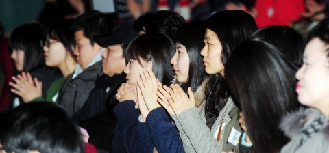 건국대(총장 송희영)는 18일 2013학년도 대입 수시모집 입학사정관전형 합격생들의 효율적인 대학생활 계획과 설계에 도움을 주기 위해 합격생 400명을 캠퍼스로 초청 ‘신입생 예비