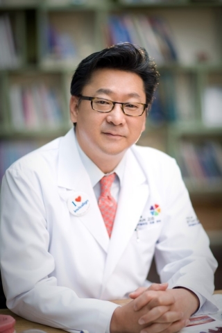 인비절라인 수석임상자문의 주보훈 스타28치과 대표원장