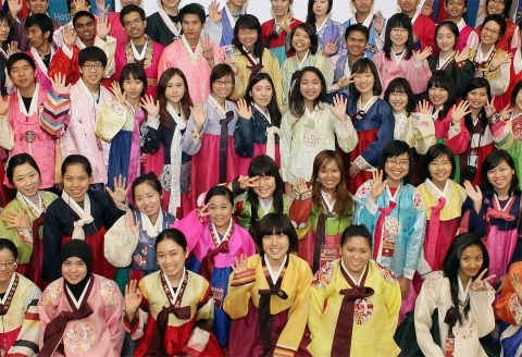 지난 2011년 2.15일 서울 방화동 국제청소년센터에서 열린 한아세안 미래지향적 청소년교류 개막식