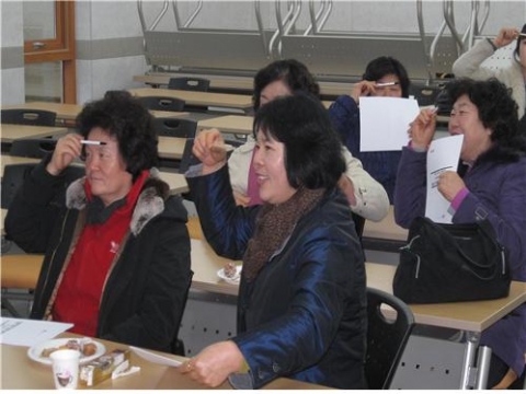 함양군 백현권역이 지난 21일 대평 두레원 운영 과정교육을 시작으로 본격적으로 주민교육을 실시했다.