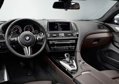 BMW 코리아(대표 김효준)가 고성능 M 부문의 뉴 M6 쿠페를 공식 출시했다.