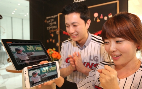 LG유플러스(부회장 이상철 / www.uplus.co.kr)가 프로야구 시즌을 맞아 모바일 IPTV 서비스 ‘U+ HDTV’를 통해 2013 프로야구 전 경기를 생중계한다.