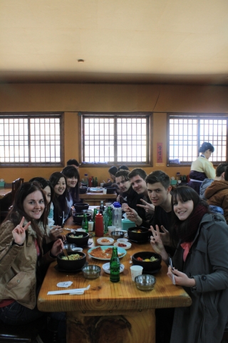 건국대는 외국인 교환학생 한국문화 체험 행사를 실시했다.