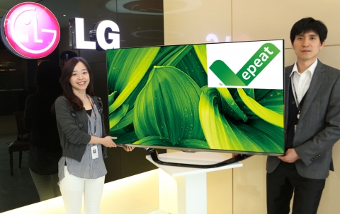 LG전자 TV 53개 모델이 2일(현지시간) 미국 전자제품 환경평가 인증 EPEAT(Electronic Product Environmental Assesment Tool) 등록을 