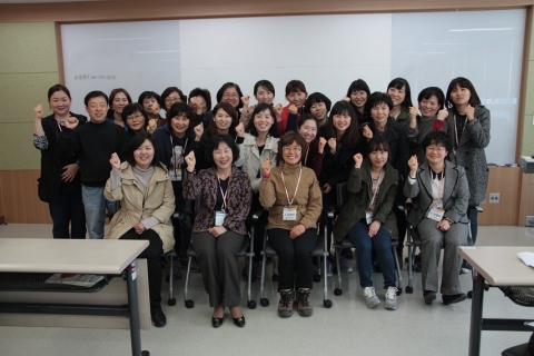한국보건복지인력개발원은 국가의 결핵관리역량 강화를 위하여 전국 253개 보건소 결핵관리 담당자를 대상으로 ‘결핵관리과정’을 운영한다고 밝혔다.