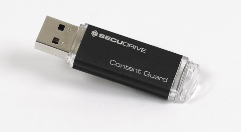 시큐드라이브 보안 제품을 개발 및 판매하고 있는 브레인즈스퀘어(대표 강선근)는 하드디스크를 위한 컨텐츠 복사 방지 솔루션 ‘컨텐츠 가드 포 디스크 드라이브’를 출시한다고 9일 밝혔다.