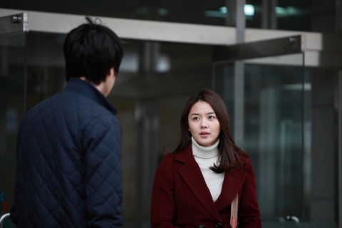 TV무비 ‘내 마음의 수선공’이 확장판 ‘그녀의 13월’로 돌아오며 4월 11일 프리미엄 오픈을 확정지었다.