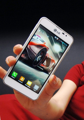 LG F5 MAKES ITS GLOBAL DEBUT